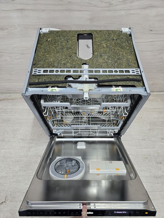 Топ.Посудомийна машина G7560 Підсвітка Сенсорна 177годин AutoOpen