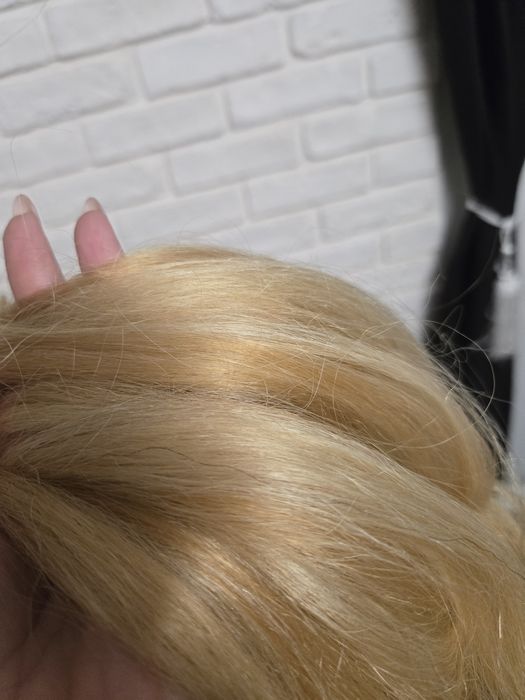 Włosy doczepiane blond
