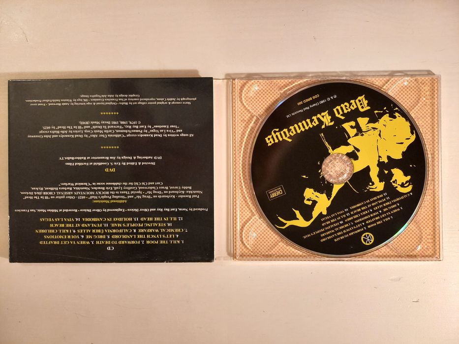 Dead Kennedys Special 25th Anniversary Edition CD+DVD