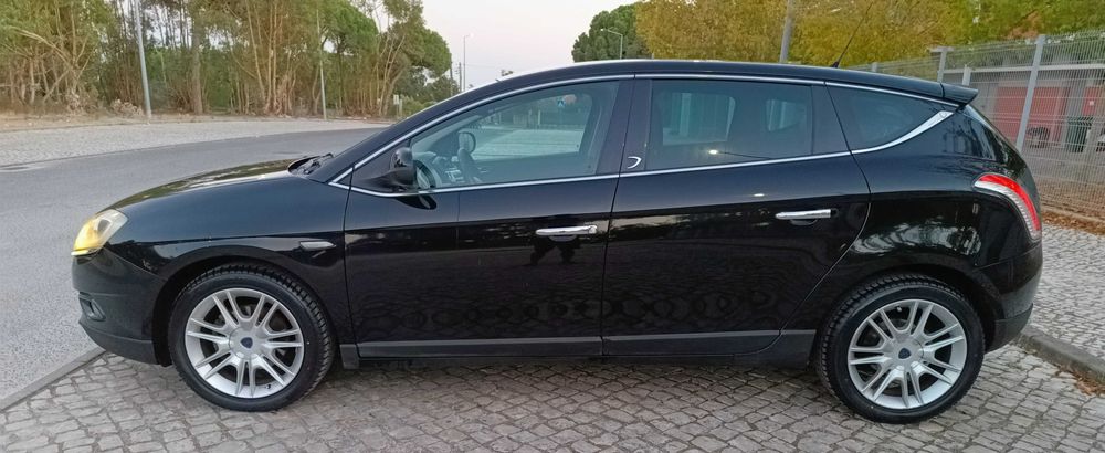 Lancia Delta 1.6 MultiJet Diesel de 120 cv