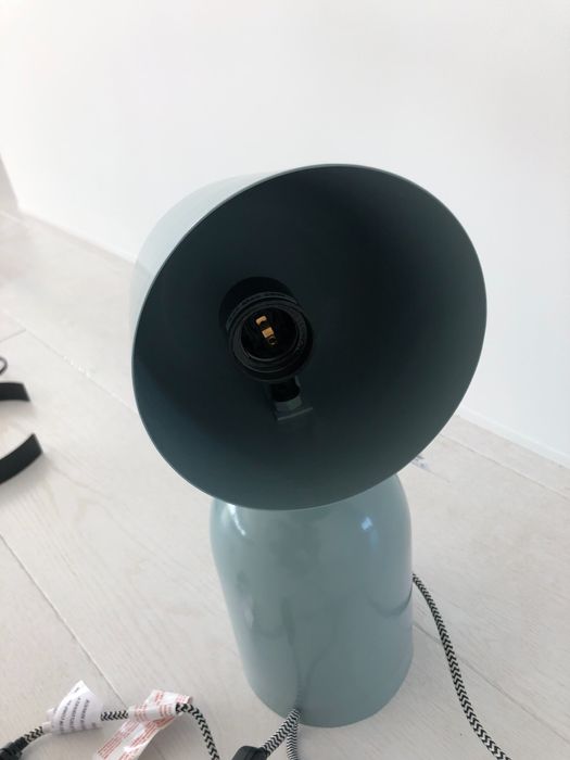 Lampa na stolik nocny biurko