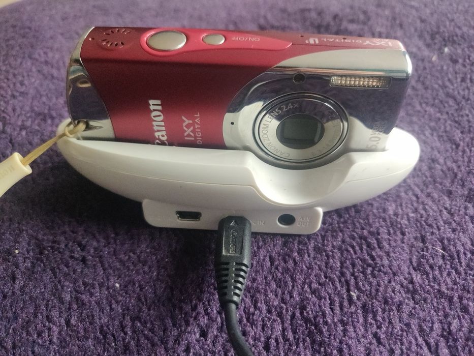 Canon IXY DIGITAL レッド　PC1144 Canon ixy pc1144 Łomża • OLX.pl