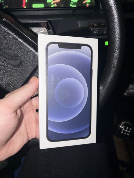 Iphone 12 на 64 ГБ