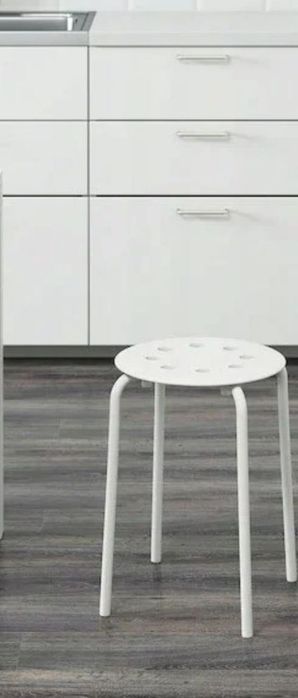 taboret    biały