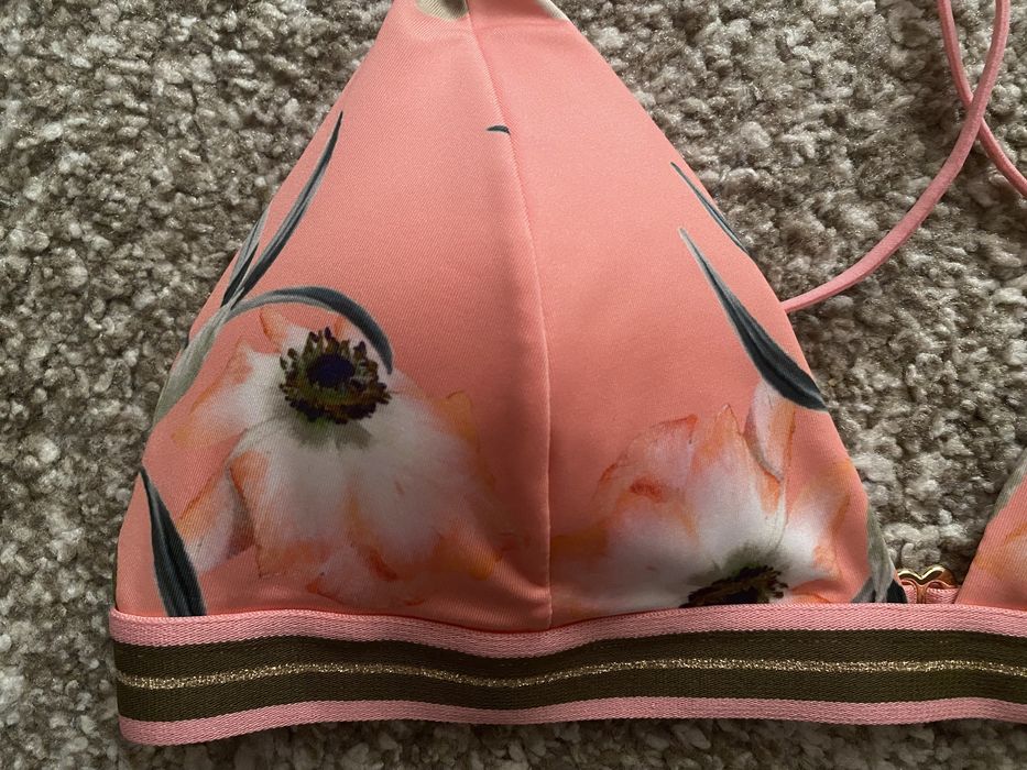 Ліф від купальника рожевий H&M eur 40  75C