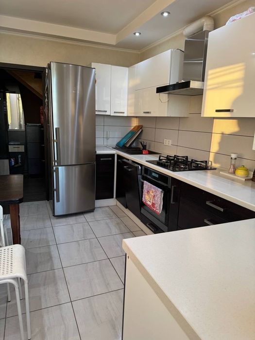 Продаж шикарної дворівневої квартири в ЖК Смарагдове місто