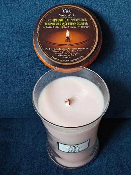 Świeca świeczka zapachowa Yankee Candle WoodWick Rosewood duża