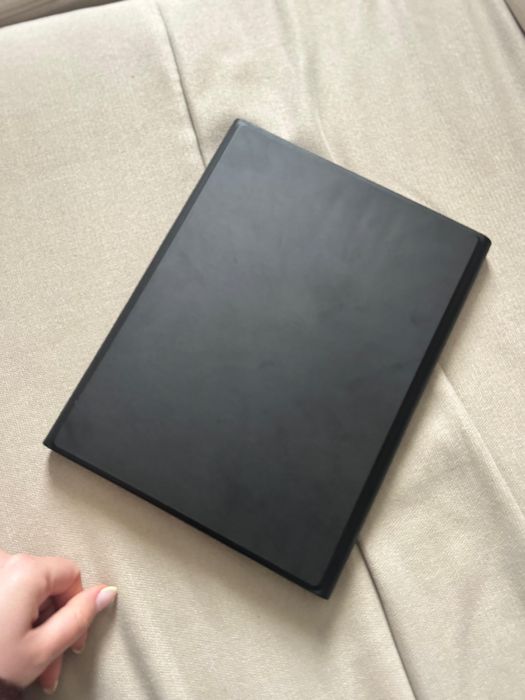 iPad Air 10.9" Case with Keyboard63824222317697124