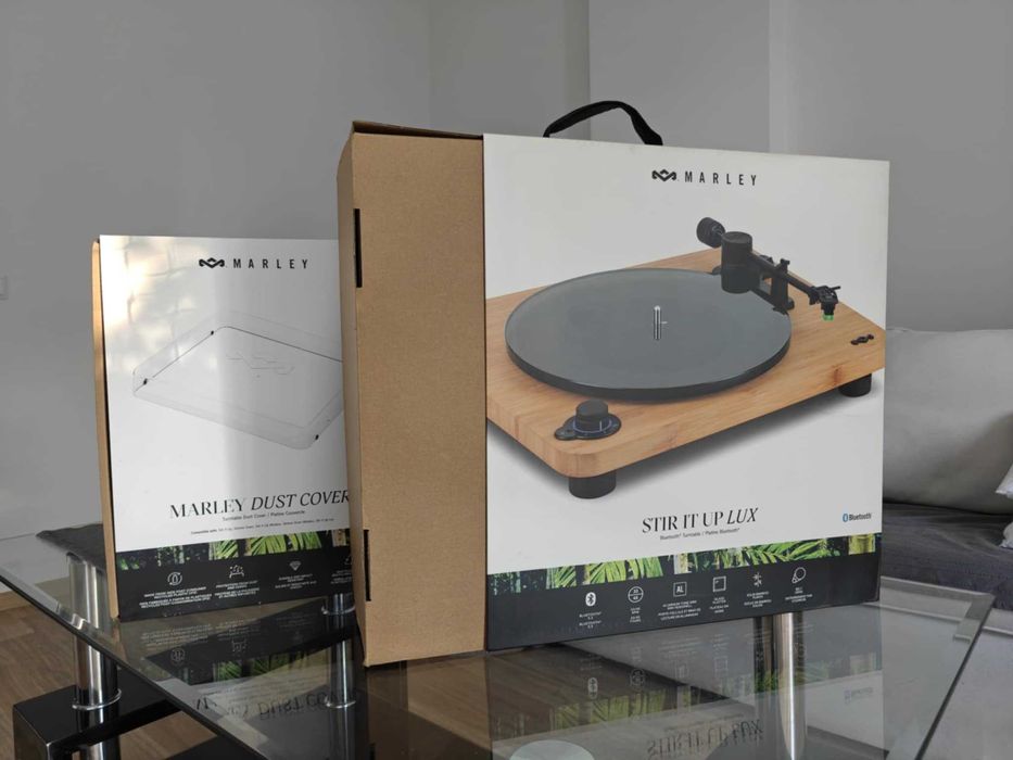 Gramofon MARLEY Strip It Up Lux Bluetooth USB + Turntable Dust Cover