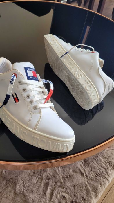 Buty damskie TOMMY JEANS Sneakersy Lato 2026 OKAZJA!