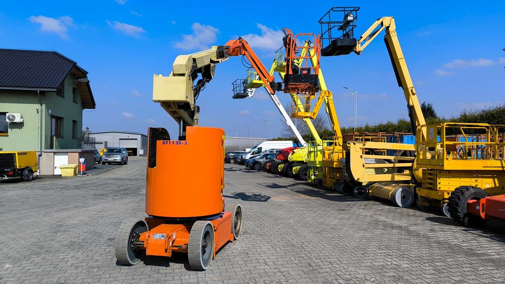Podnośnik koszowy elektryczny JLG E 300 AJP Rok produkcji 2007 Aktualne badania UDT – do 12/2026