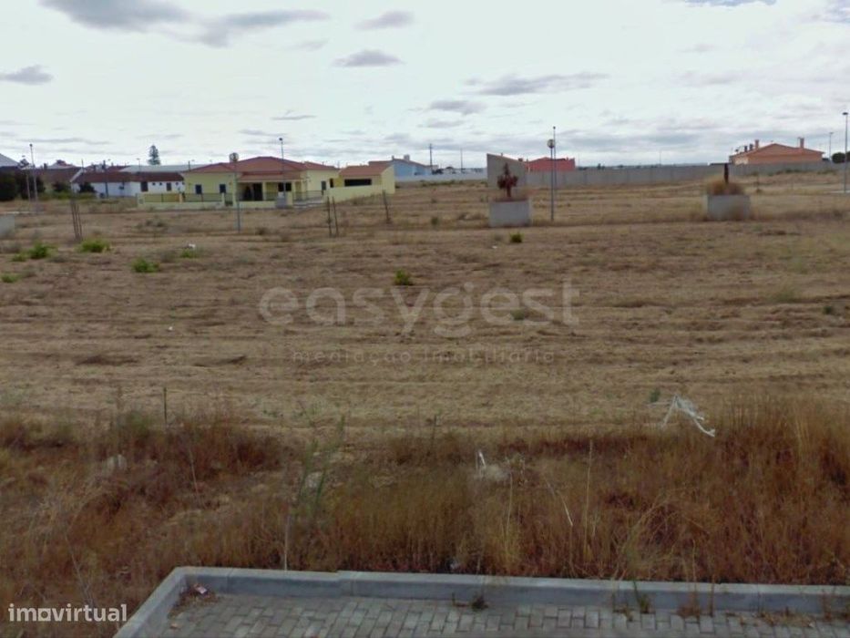 Novidade - Lote 575m2 - Imóvel de Banco