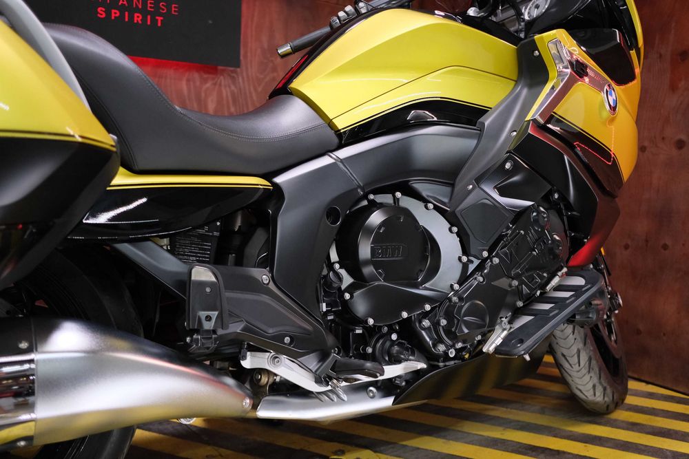 BMW K1600B із Японії
