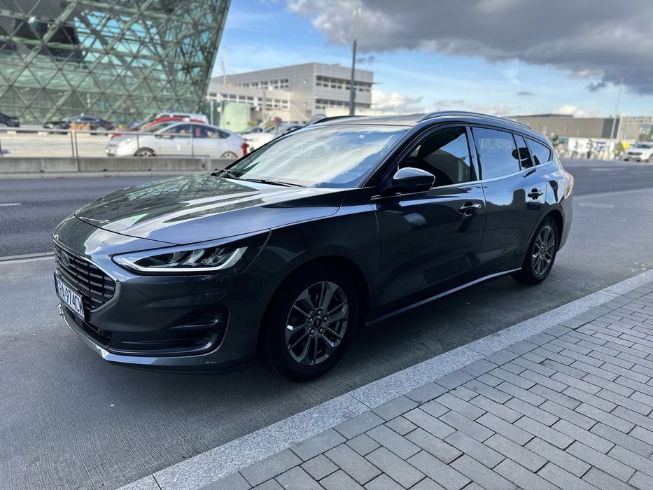 wypozyczalnia samochodow - Ford Focus AUTOMAT