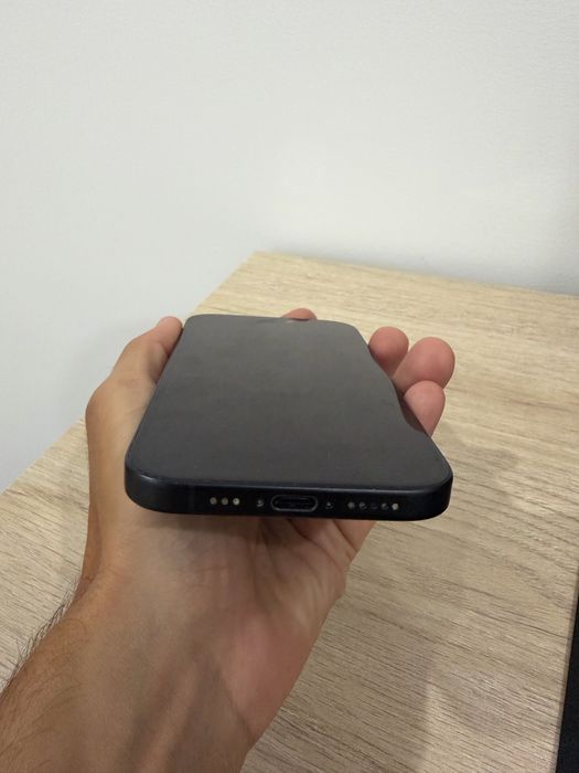 Iphone 16 bom estado