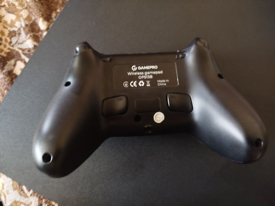 Продам playstation 4 pro 1 tb з акаунтом