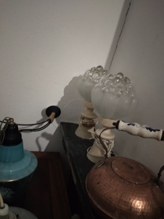 Candeeiros vários antigos