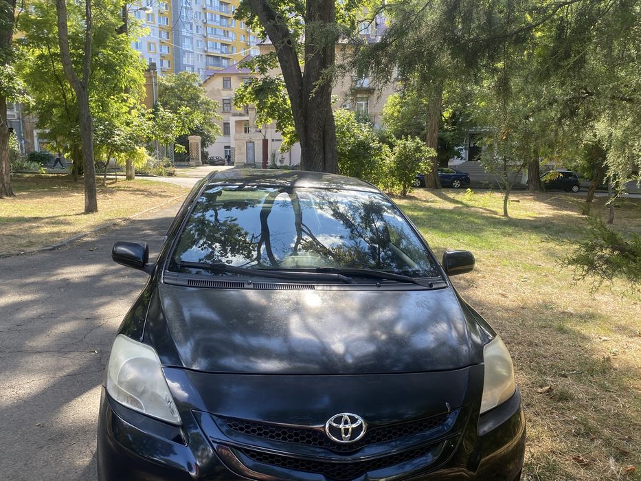 Продам авто Тойота Ярис
