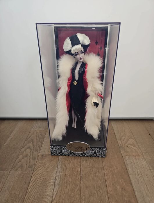 Limite éducation doll Disney Круела
