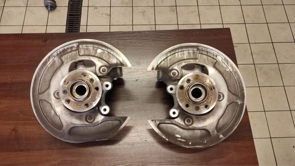 ходова частина БМВ М8 (bmw m8) пружини кайли оригінальні з америки