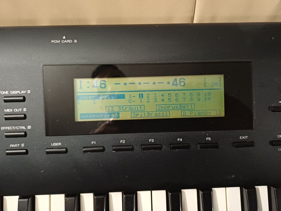 Syntezator Organy Ronald D-70 Super LA