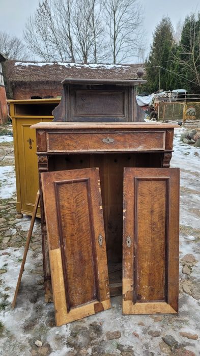 Sprzedam bieliźniarke do renowacji