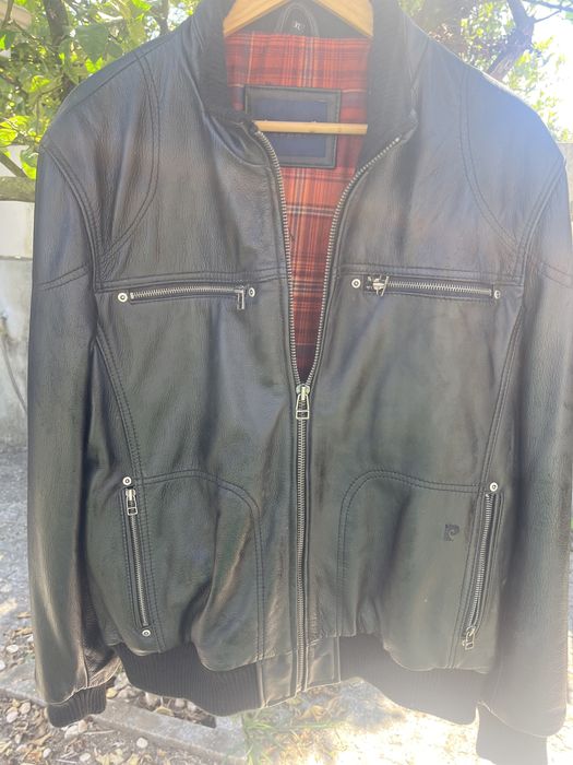 Blusao em pele de homem