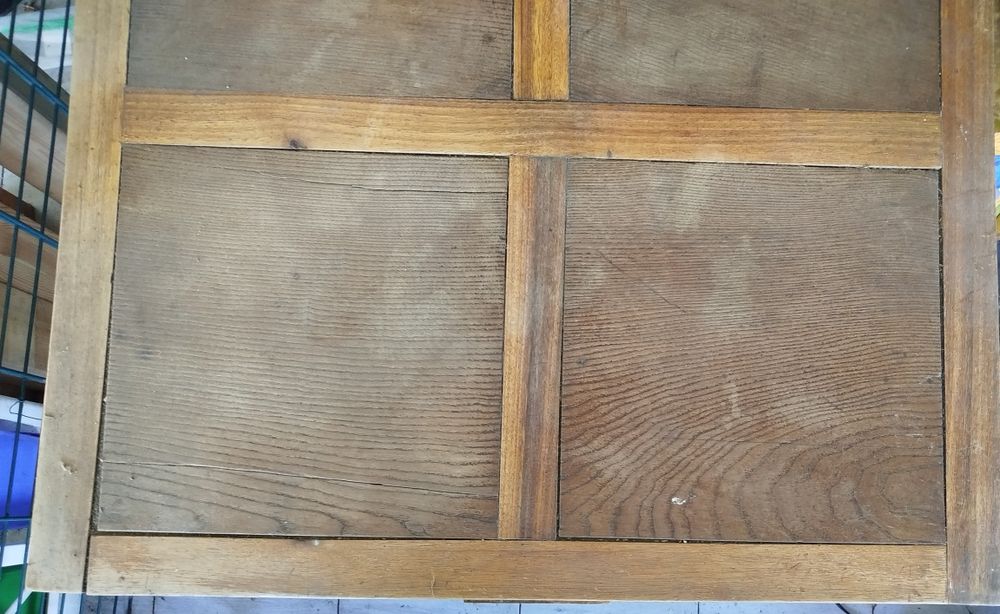 Mesa de jantar extensível em madeira