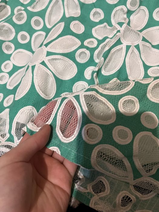 Дуже гарна та ніжна сукня