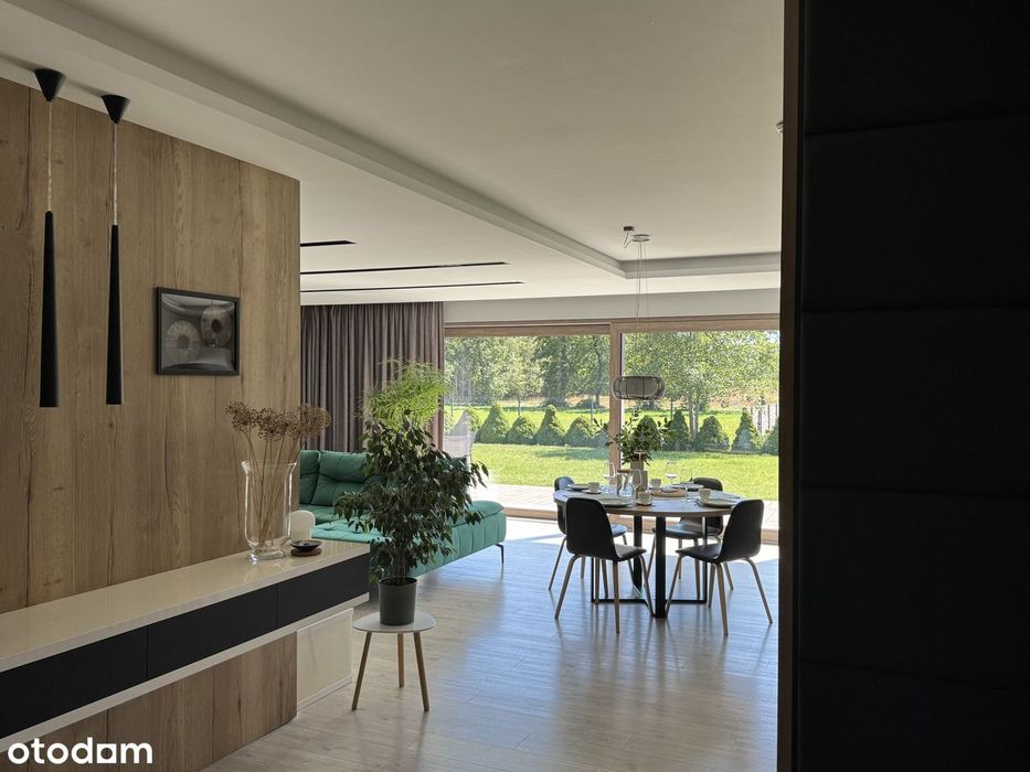 Nowoczesny dom z 2018r. 200 m² | Działka 2814m² | Budynek gosp.80m²