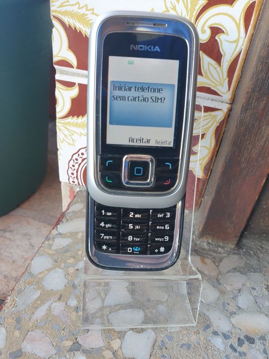 Nokia 6110N, 6111, 6120c, 6131, 6151, 6230, 6230i e 6233