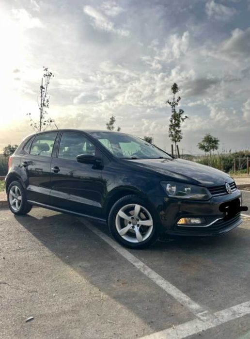 Carro impecável sempre bem estimado