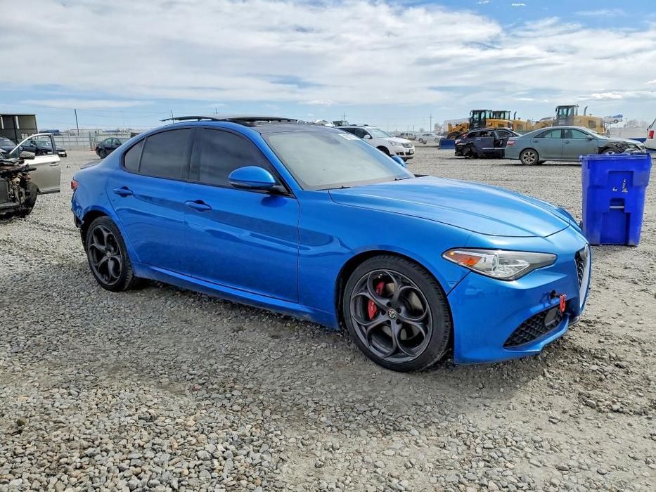Alfa Romeo Giulia Auta z USA - Zapytaj o więcej ofert !
