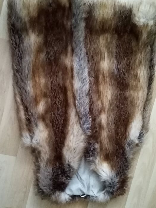 Sztuczne futerko kamizelka