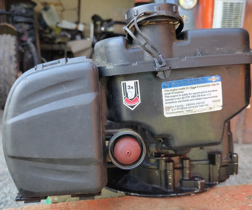 Silnik do kosiarki na części