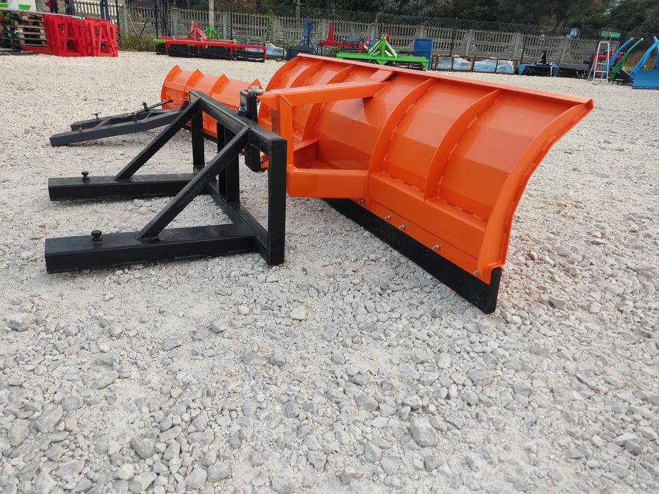 Pług do  śniegu wózka widłowego nowy solidny