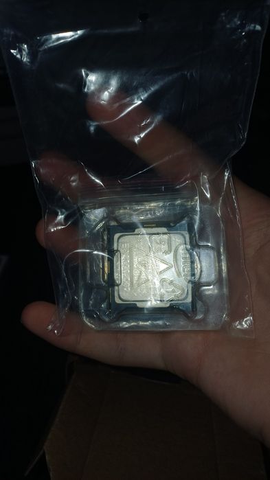 Процессор i3-10100f Фактически новый!