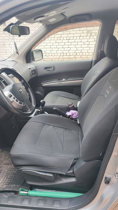 Продаю  авто  Нісан Ікстрейл