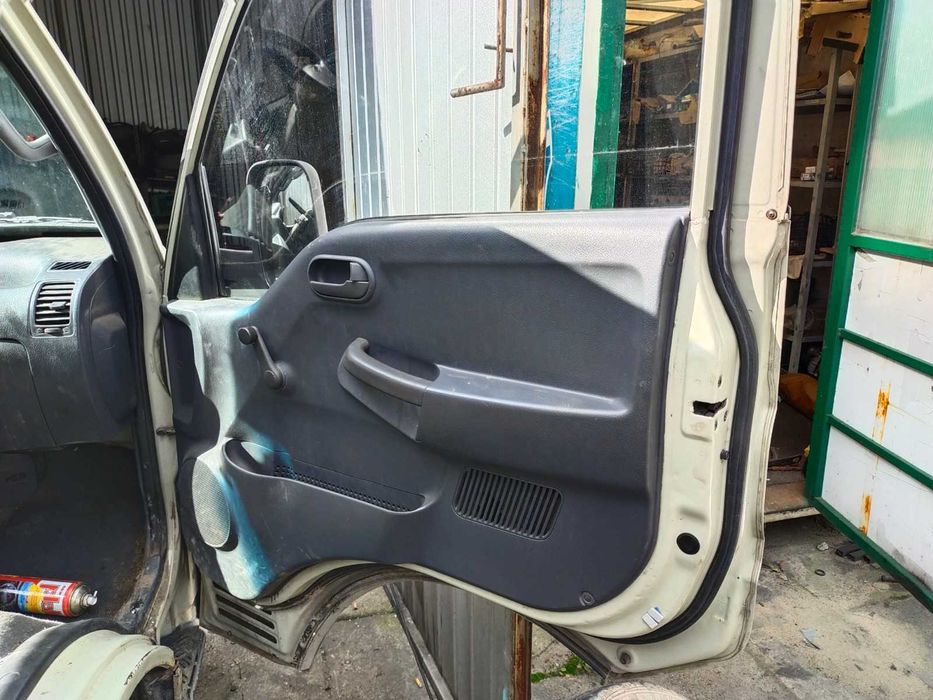 Kia K2500 k2900 zderzak przód
