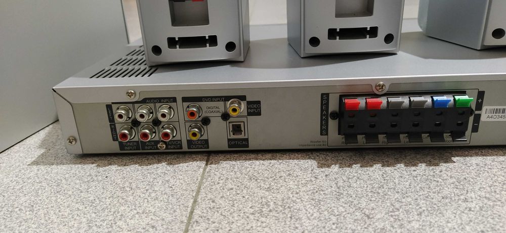 Amplificador Mustek A920 + Colunas 5.1 (novas)