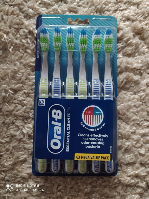Зубна щітка Oral b