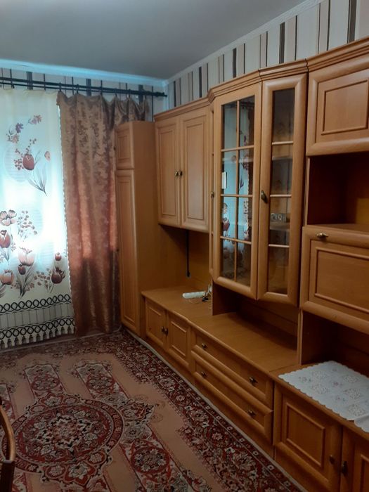 Здам кімнату у гуртожитку для однієї особи (жінка)