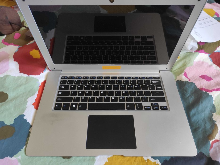 slim note 14.1 + laptop kiano