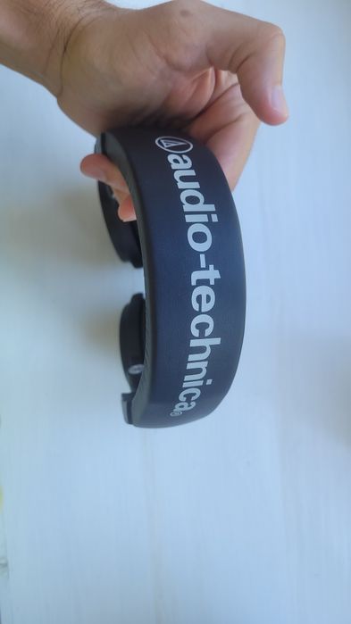 Продам навушники Audio Technica