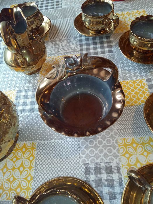 Zastawa zestaw kawowy filiżanki ROSYJSKI ZESTAW FILIZANEK CUKIERNICA