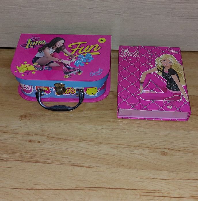Kuferek, pudełko Barbie gratis