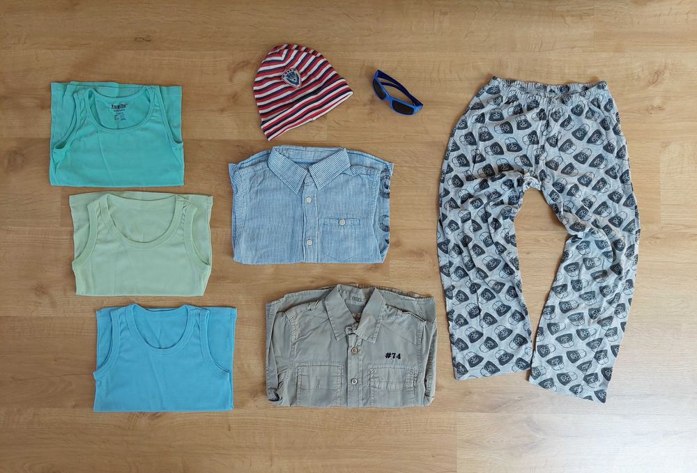 Zestaw 5 ubrań, r. 110-116, koszulki bezrękawniki, koszule + gratisy