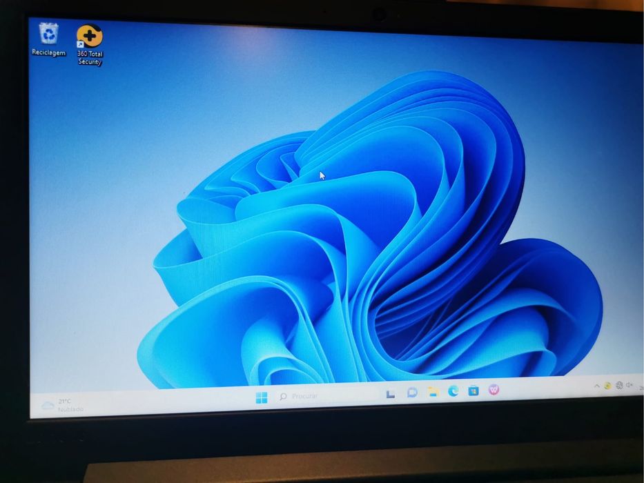 Lenovo ideapad 130 4GB RAM e 500GB