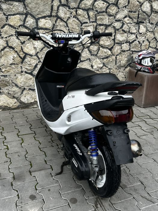 Ямаха супер джог зр