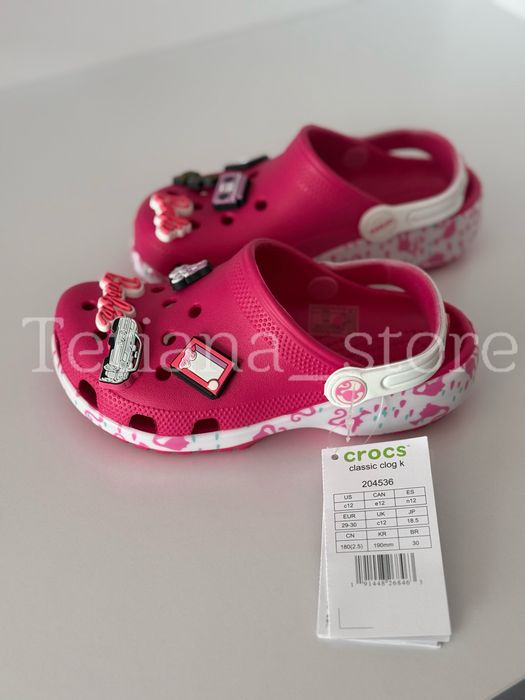 Крокси рожеві яскраві для дівчинки з джибітсами Барбі Crocs Barbie clog classic original C8 C9 C10 C11 C12 C13 J1 J2 J3